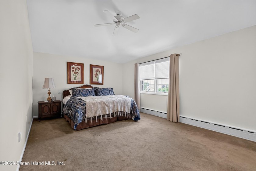 A unique opportunity to own a true extra-large all brick center - photo 15