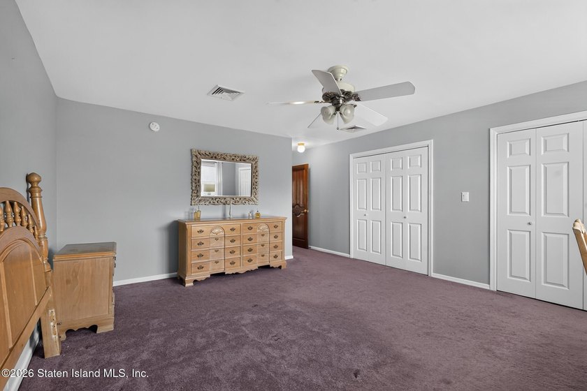 A unique opportunity to own a true extra-large all brick center - photo 21