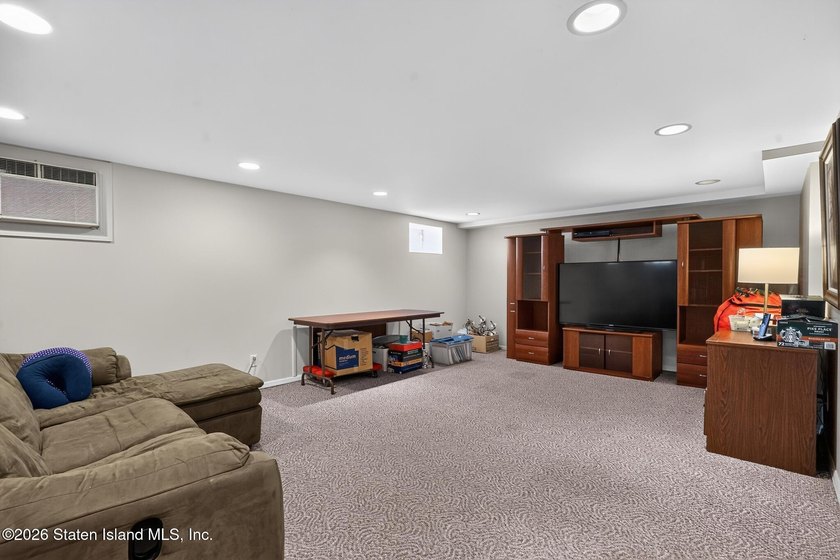 A unique opportunity to own a true extra-large all brick center - photo 25