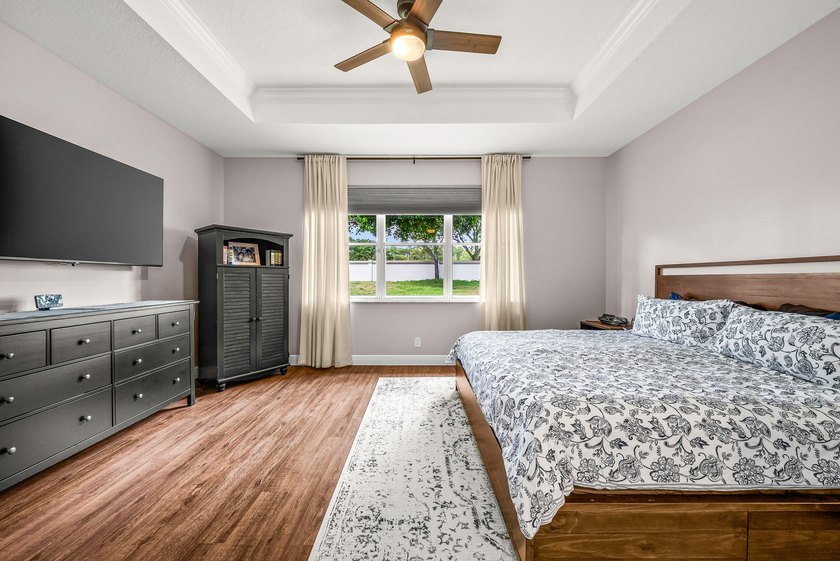 Welcome to this beautifully maintained home in the highly sought - photo 14