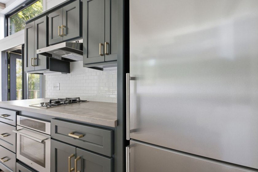 Perched on 1.12 private acres, this custom-built Timbercraft - photo 18