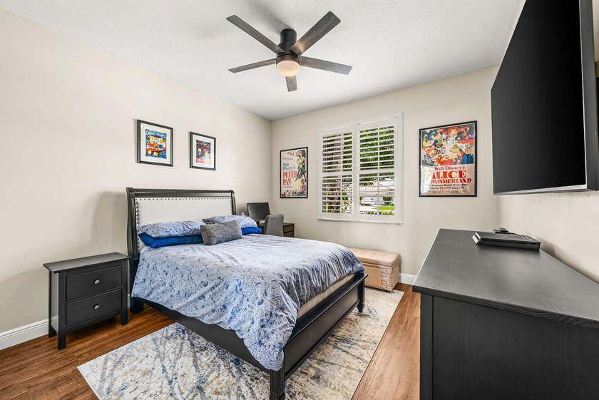 Welcome to this beautifully maintained home in the highly sought - photo 19