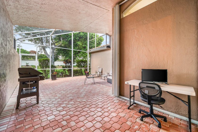 Welcome to this beautifully maintained home in the highly sought - photo 24