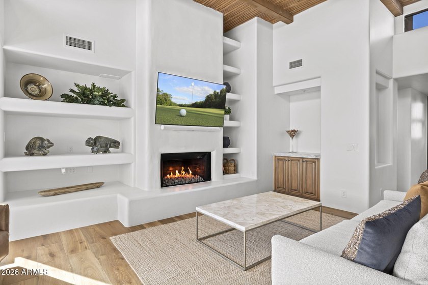 Completely remodeled from top to bottom, this Apache Cottage - photo 10
