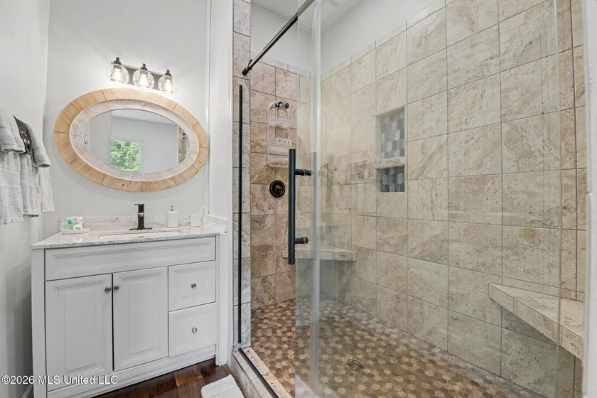 Stunning direct Gulf-front custom home built in 2020 offering - photo 16