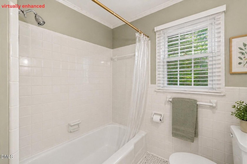 This well-loved ranch offers timeless charm, solid construction - photo 32