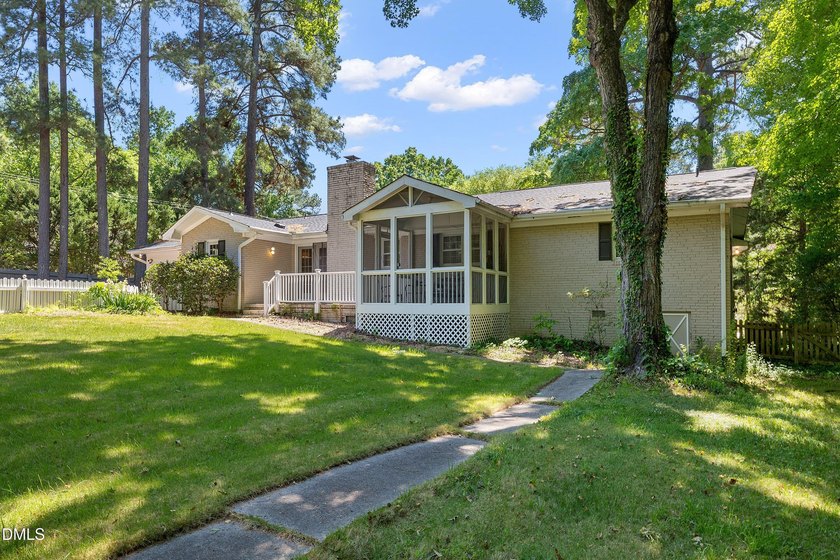 This well-loved ranch offers timeless charm, solid construction - photo 39