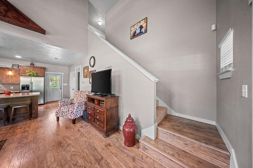 Welcome to your own private retreat in Rayburn Country! Nestled - photo 12