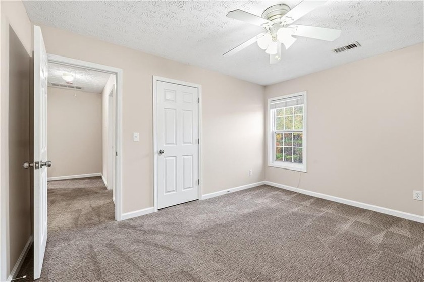 Beautifully renovated and move-in ready, this spacious 6-bedroom - photo 22