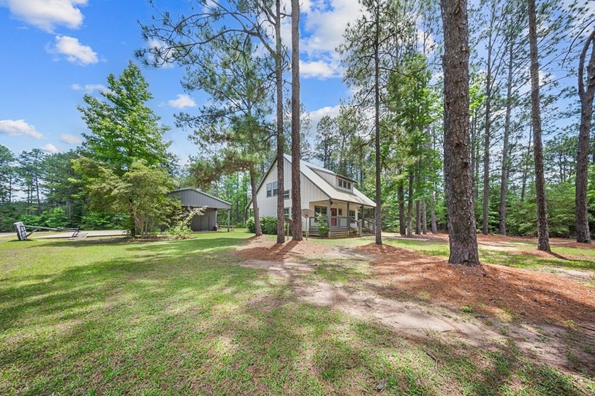 Welcome to your own private retreat in Rayburn Country! Nestled - photo 29