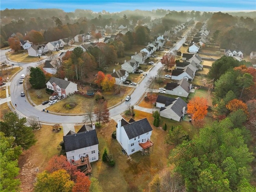 Beautifully renovated and move-in ready, this spacious 6-bedroom - photo 45