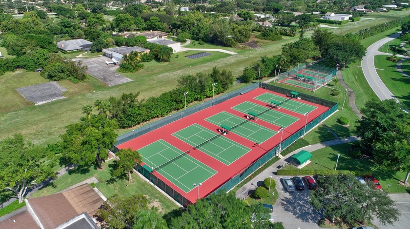 Introducing Huntington Lakes - an Active Adult Community that - photo 52