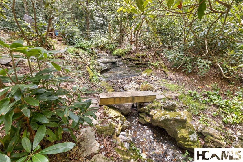 Perfectly positioned just outside the gates of Wildcat Cliffs - photo 31