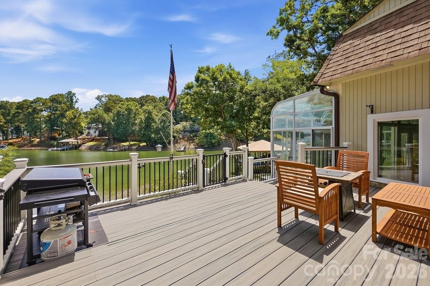 Sprawling waterfront ranch perfectly positioned on one of the - photo 36