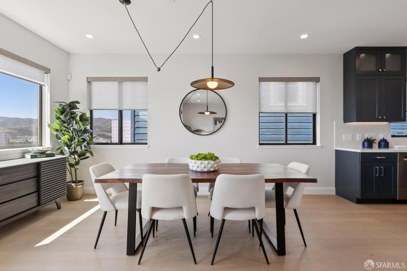Introducing a truly exceptional offering in San Francisco. This - photo 11
