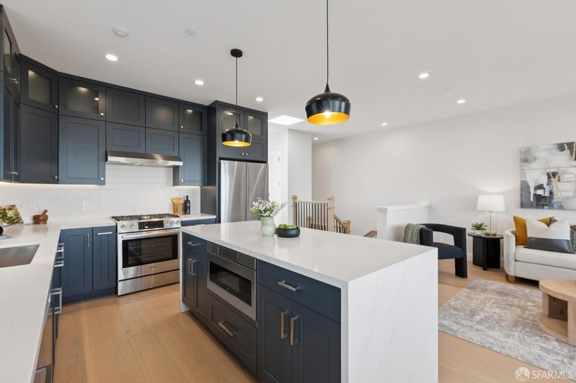 Introducing a truly exceptional offering in San Francisco. This - photo 22