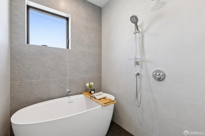 Introducing a truly exceptional offering in San Francisco. This - photo 29
