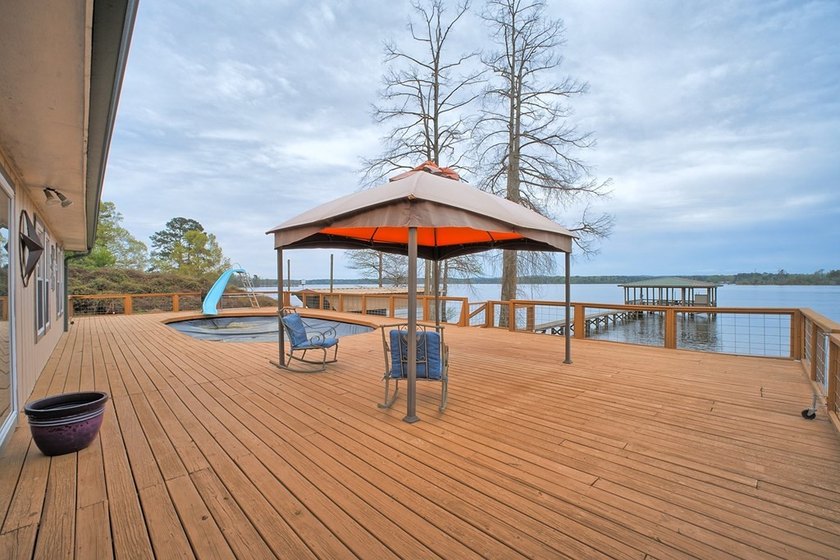 GREAT WATERFRONT RETIREMENT/INVESTMENT PROPERTY on Patroon - photo 38