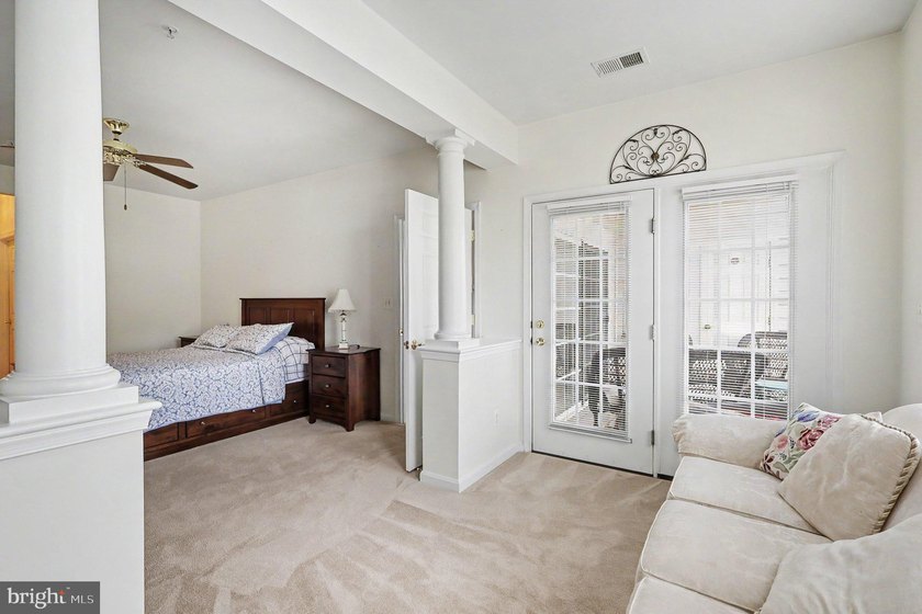 BACK ON THE MARKET AND BETTER THAN BEFORE - NEW CARPET - photo 16