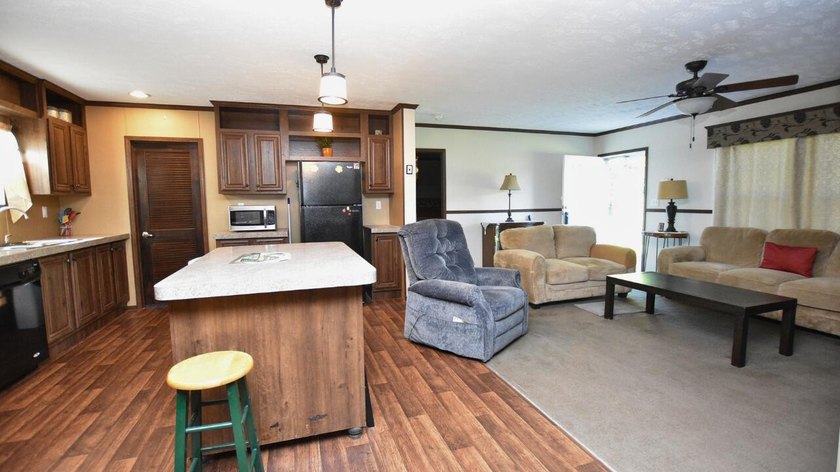 Affordable country living in the heart of Polk County - photo 4