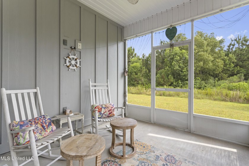 This move-in ready retreat is tucked away in a quiet Ocean - photo 5