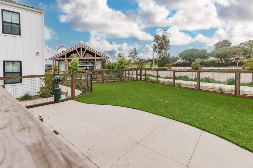 1602 San Remo Place 201 - photo 36