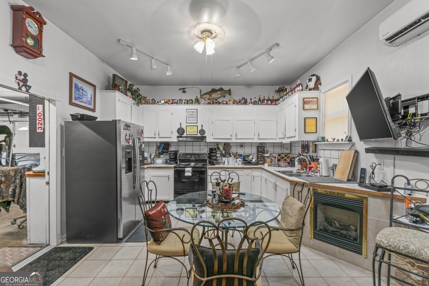 Tucked away on 5.38 peaceful acres, you'll find The LODGE at - photo 39