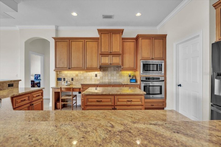 Luxury Riverfront Living -- Where Elegance Meets Everyday - photo 17