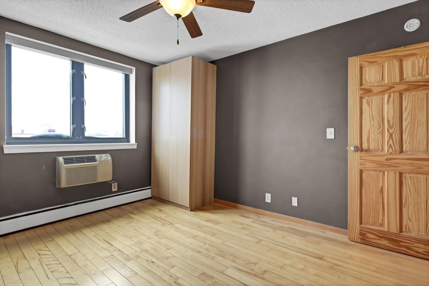 Welcome to 2500 Blaisdell #404, a well cared for two bedroom - photo 17