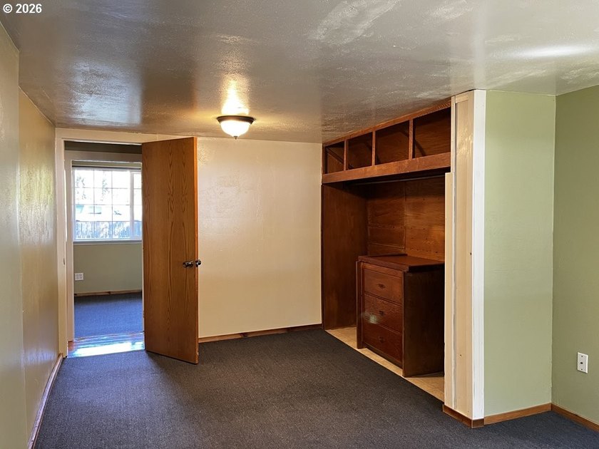This charming 2-bedroom, 1-bath manufactured home sits on a - photo 26