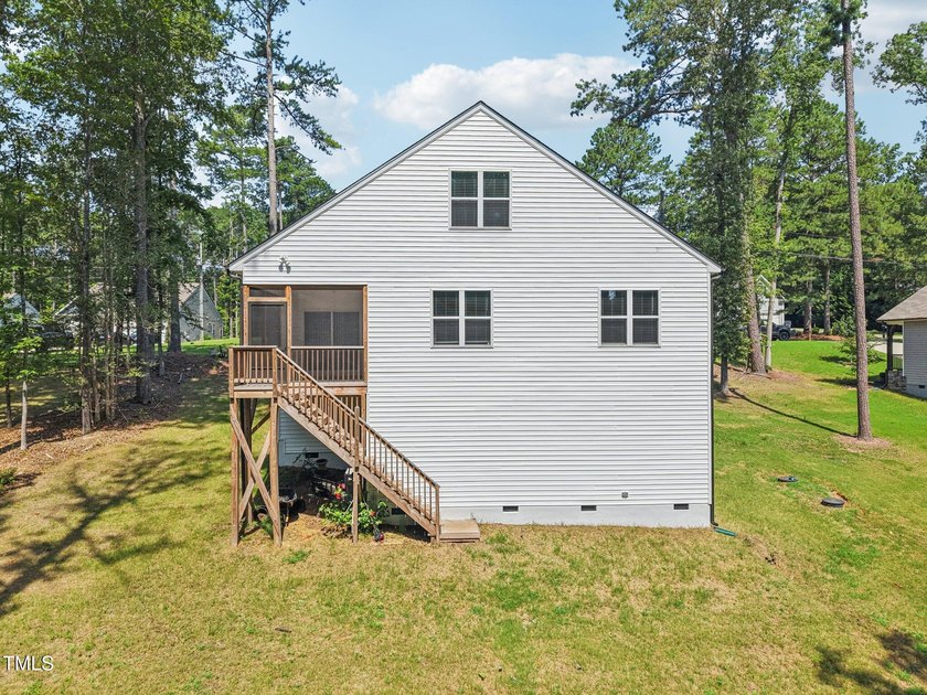 Welcome to your nearly new staycation home at The River at Lake - photo 31