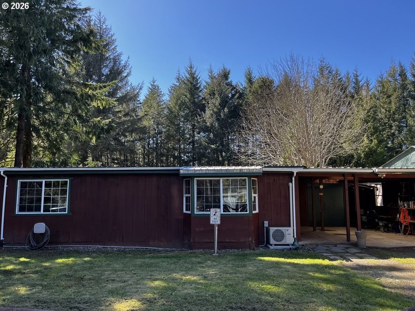 This charming 2-bedroom, 1-bath manufactured home sits on a - photo 45