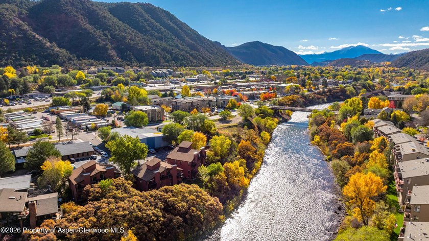 Wake up to the soothing sounds of the river in this beautifully - photo 12