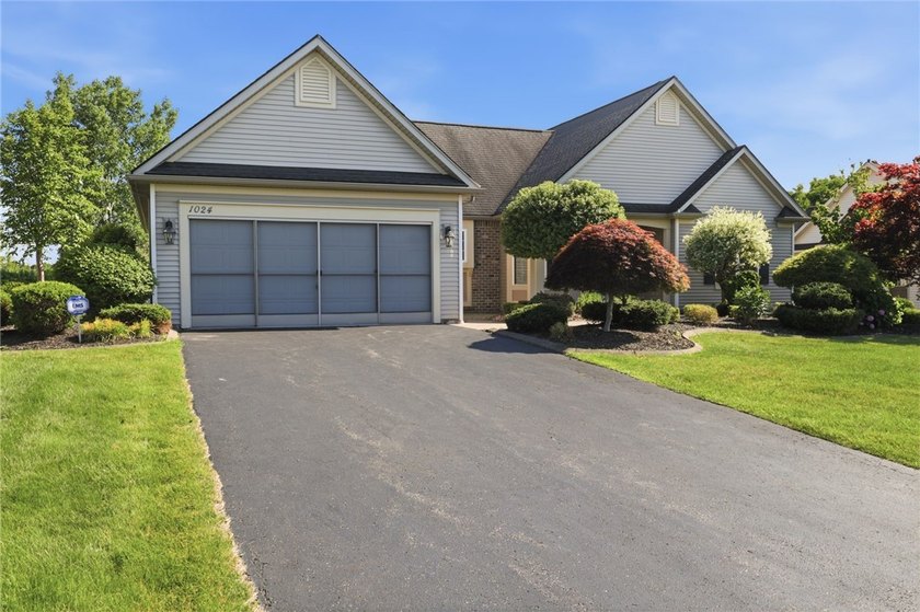 Welcome Home to 1024 Pondbrook Point! This charming - photo 35