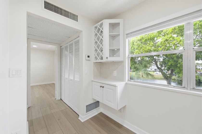 OWNER FINANCING WITH 6% DOWN Welcome to this impeccably updated - photo 3