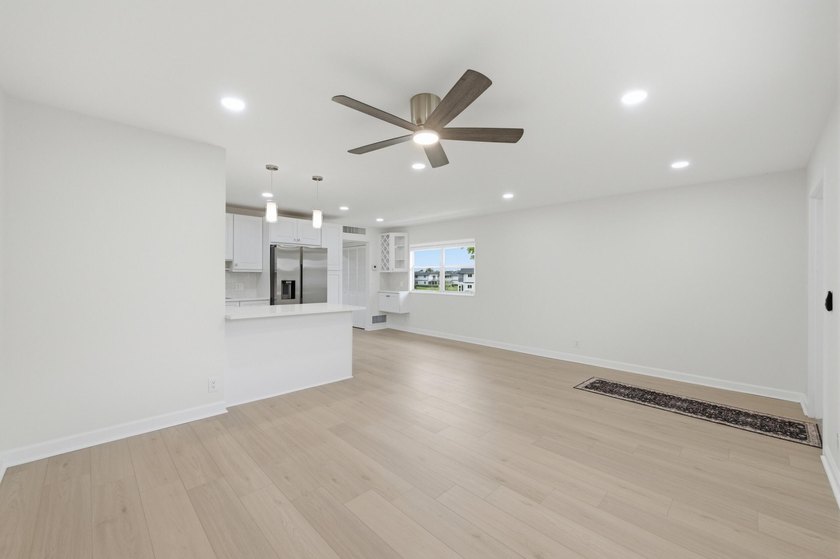 OWNER FINANCING WITH 6% DOWN Welcome to this impeccably updated - photo 9