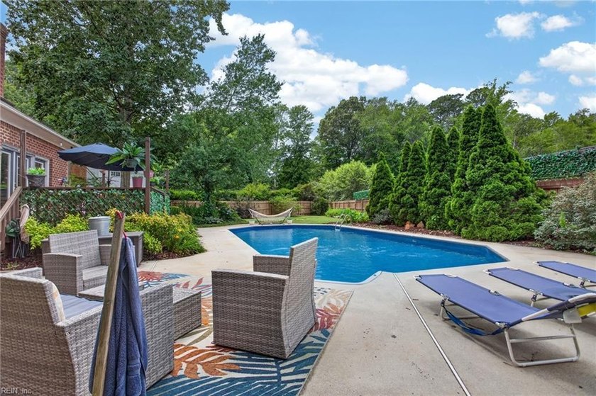 Welcome home to this classic brick home tucked in a cul-de-sac - photo 41