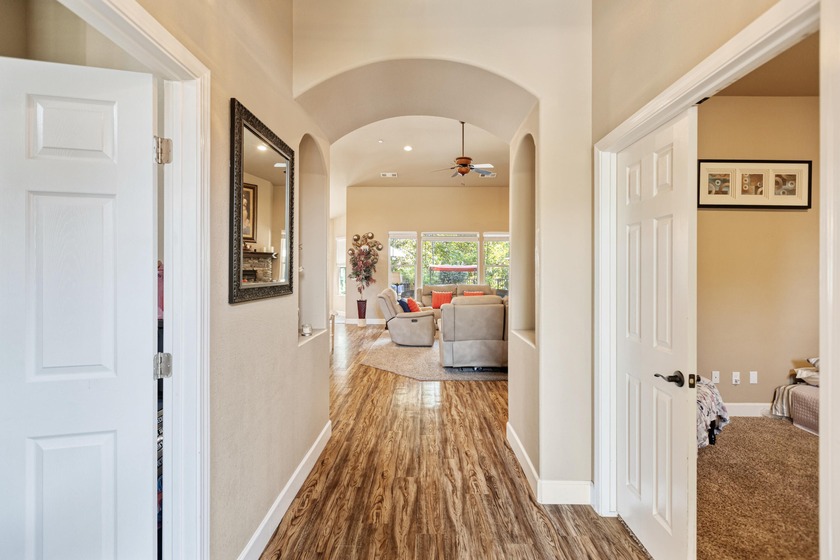 Say hello to this beautiful 4-bedroom 2-bath home located inside - photo 8