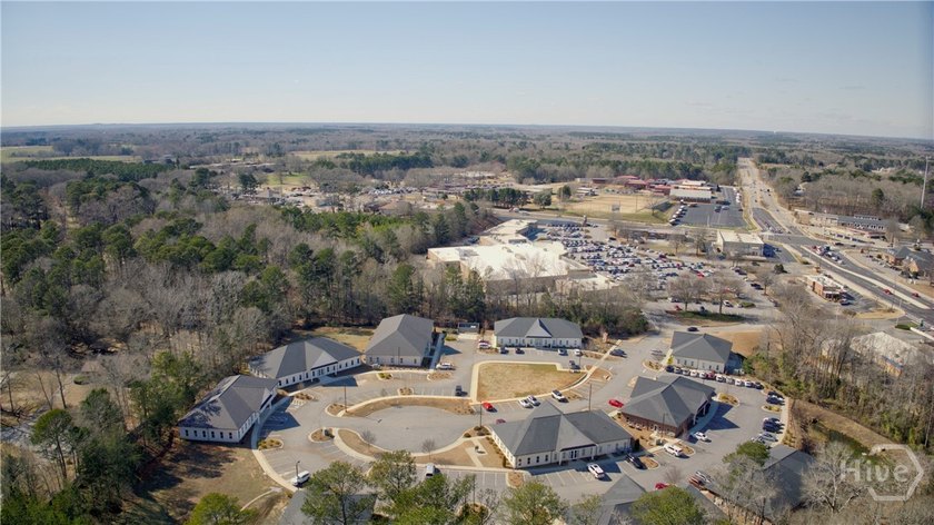 Discover a prime commercial opportunity in the heart of - photo 10