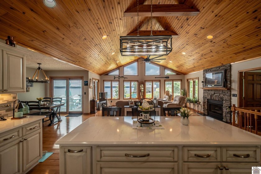 Everything you could ask for in a waterfront home! Newer covered - photo 9
