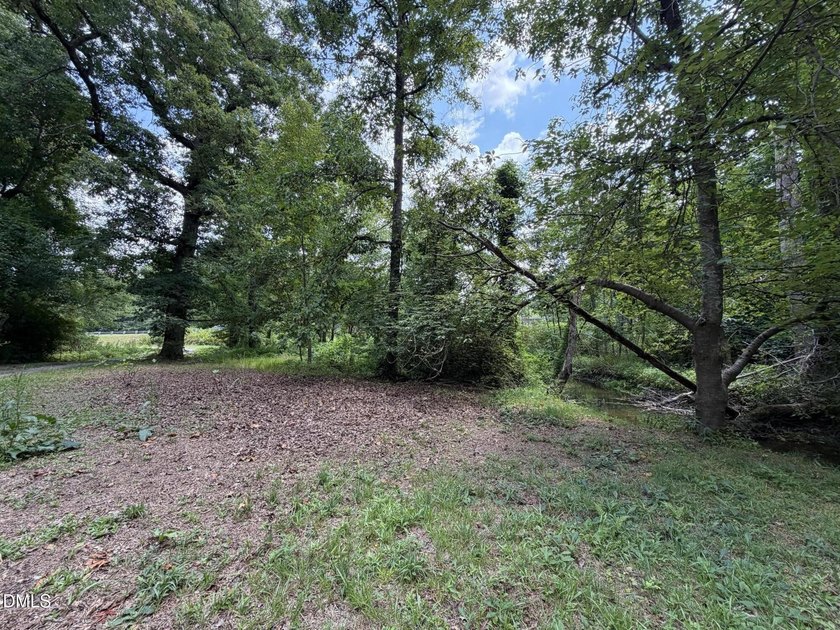NO HOA &amp; 1.64 ACRES! Welcome home to this secluded and charming - photo 6