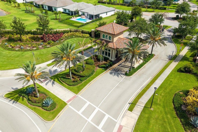 Premium corner homesite in Veranda Gardens with only one - photo 49