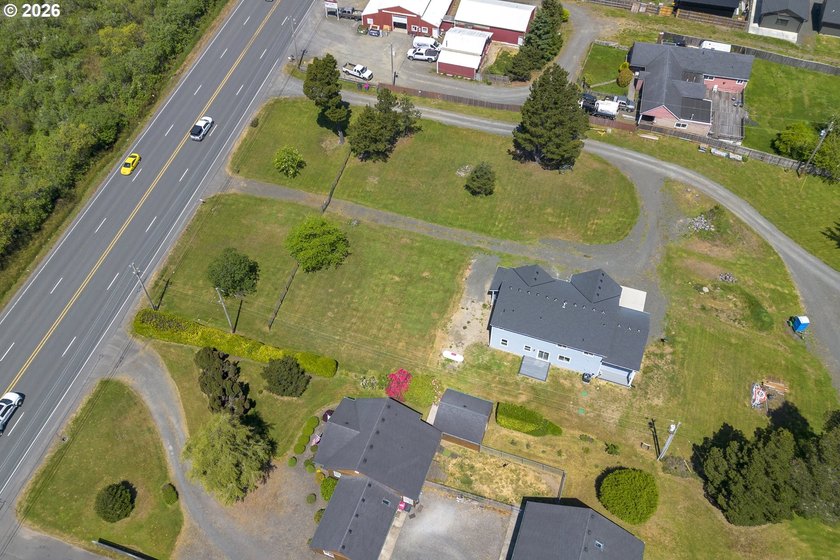 Looking for space on the North coast!? Look no further. This - photo 3