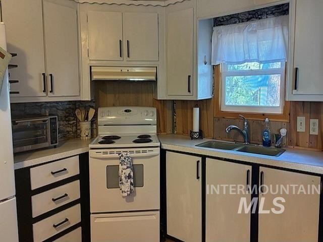 Wow! Live at a resort and vacation every day at Terrace Lakes - photo 11