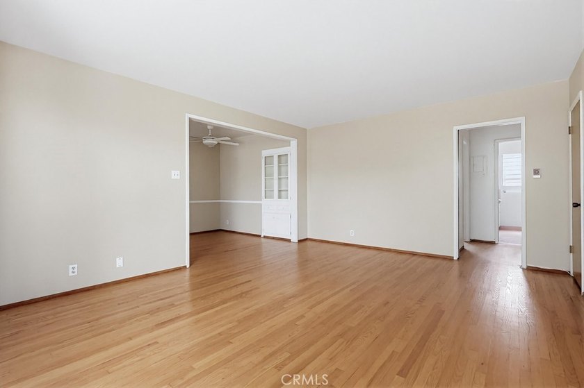 Don't miss this cute 1 bedroom, 1 bath condo, 3 blocks from the - photo 9