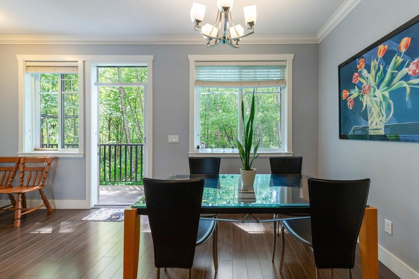 GUILDFORD GREEN complex! Fabulous CORNER unit offering nearly - photo 14