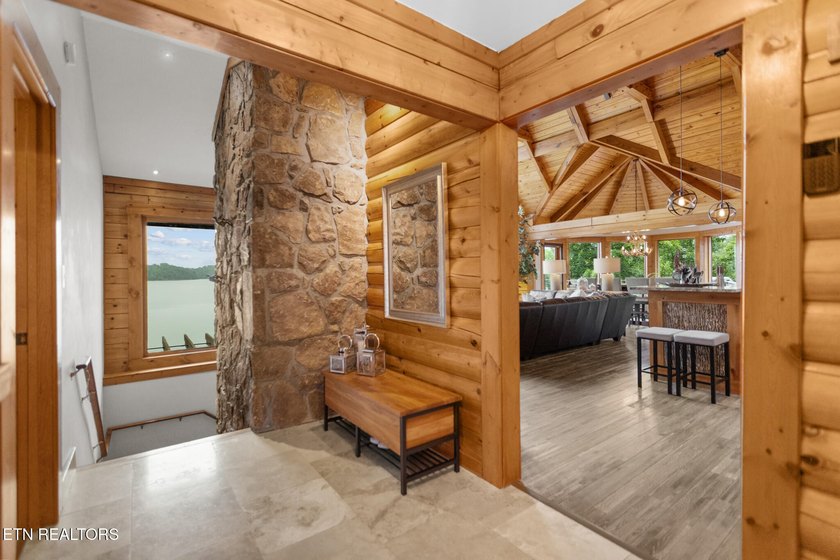 Rare Opportunity: Luxury Rustic-Modern Lakefront Retreat Wake up - photo 38