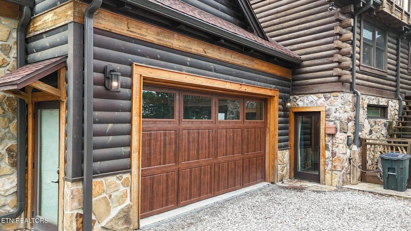 Rare Opportunity: Luxury Rustic-Modern Lakefront Retreat Wake up - photo 50