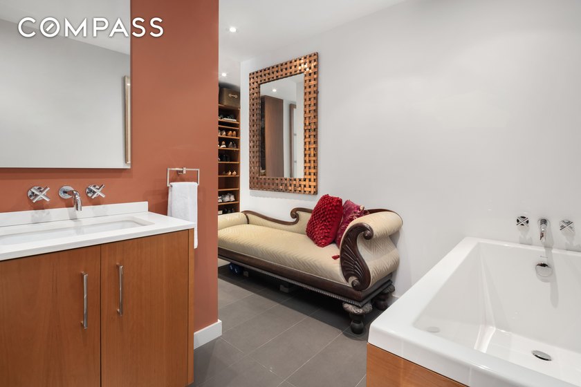 Welcome to luxury living at 2 Northside Piers, located in prime - photo 11
