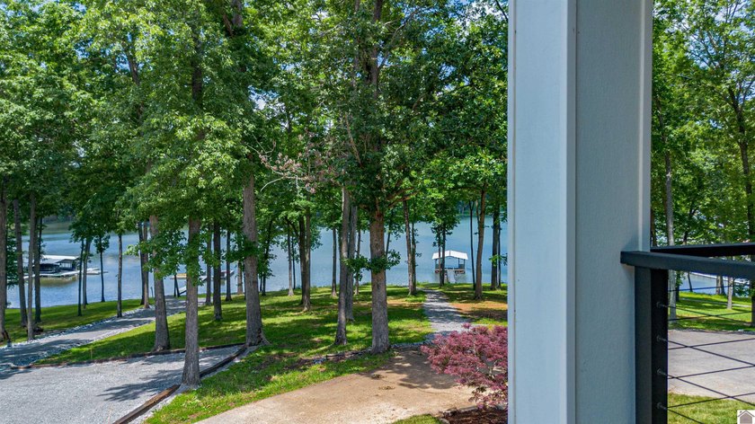 Ky Lake waterfront home on 1.4 acres with private dock and - photo 5